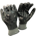 El trabajo de pesca anti agua NMSAFETY utiliza guantes de trabajo de nitrilo recubiertos